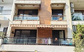 Greenleaf Apartment And Suites, Greater Kailash 1