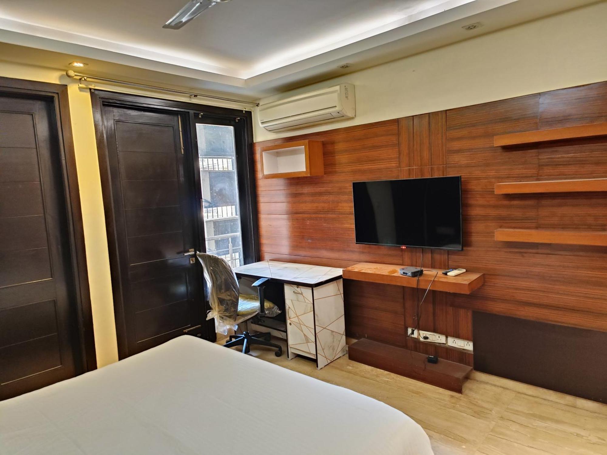 Greenleaf Apartment And Suites, Greater Kailash 1 New Delhi Exterior photo